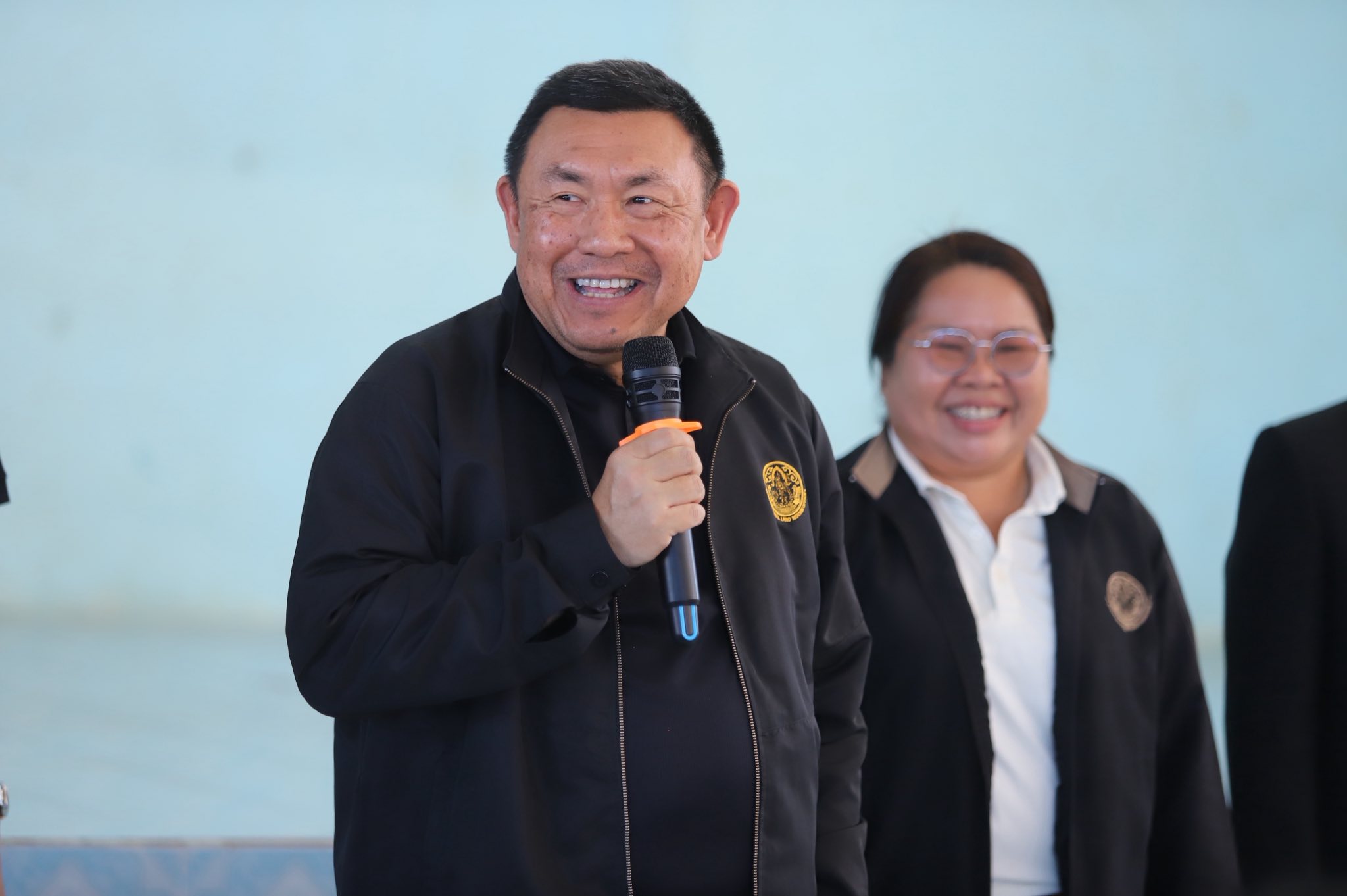 title - “ส.ป.ก. ไม่ทิ้งใครไว้ข้างหลัง” เลขาฯ สั่งลุย ศูนย์เคลื่อนที่ เร่งช่วยเกษตรกรในเขตปฏิรูปที่ดินในพื้นที่เสี่ยงภัย